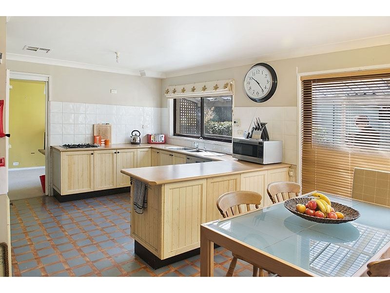 19 Arnold Avenue, Camden South NSW 2570