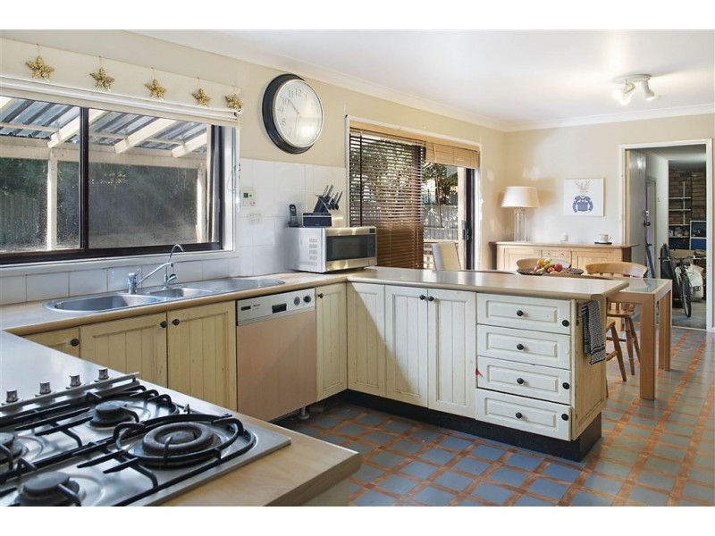 19 Arnold Avenue, Camden South NSW 2570