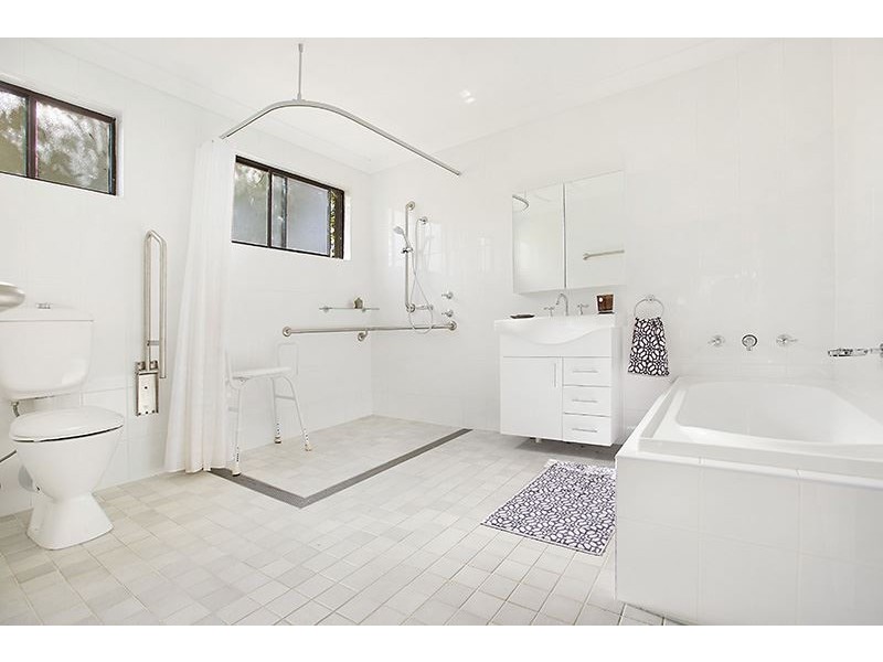 19 Arnold Avenue, Camden South NSW 2570