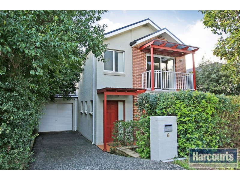6 Hampstead Road, Campbelltown NSW 2560
