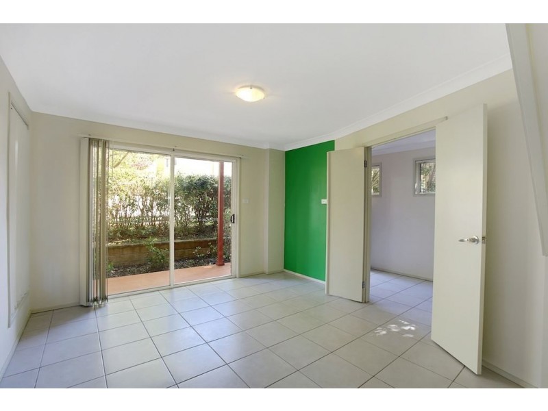 6 Hampstead Road, Campbelltown NSW 2560