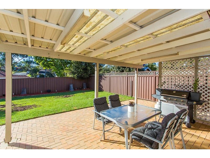 8 Endeavour Street, Ruse NSW 2560