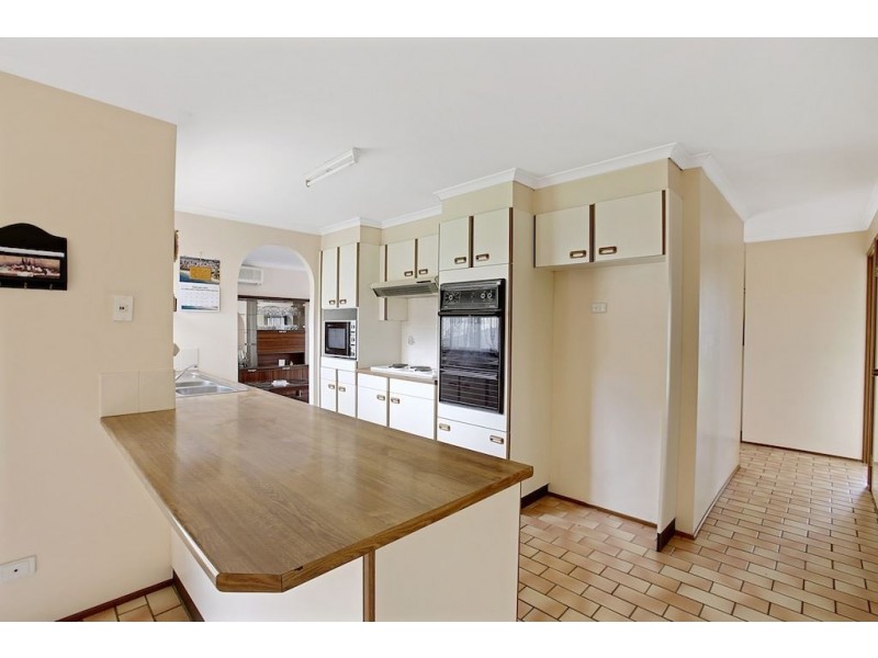 28 Jersey Parade, Minto NSW 2566