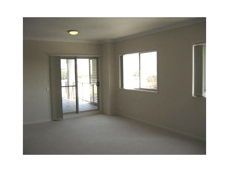 63/17 Warby Street, Campbelltown NSW 2560