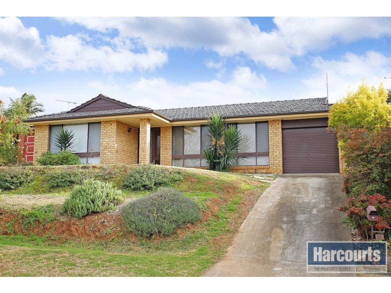 14 Woodcourt Street, Ambarvale NSW 2560