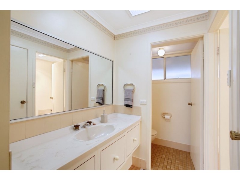 41 Halifax Street, Raby NSW 2566
