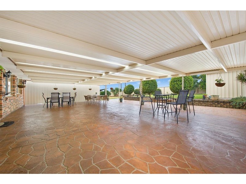 13 Opal Place, Eagle Vale NSW 2558