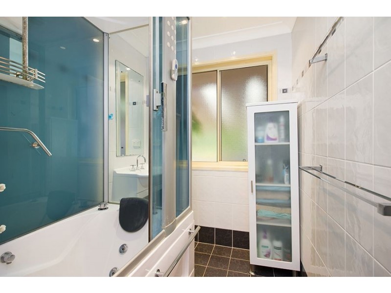 13 Opal Place, Eagle Vale NSW 2558