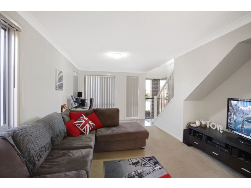 19 Bandara Circuit, Spring Farm NSW 2570
