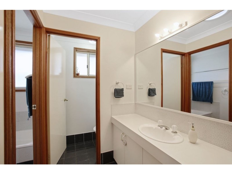 3 Thow Place, Currans Hill NSW 2567