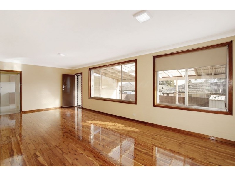155 Waminda Ave, Campbelltown NSW 2560