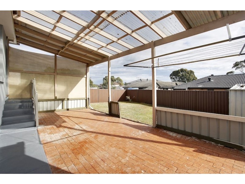 155 Waminda Ave, Campbelltown NSW 2560