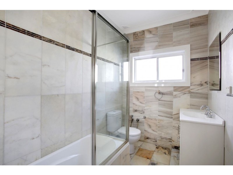 155 Waminda Ave, Campbelltown NSW 2560