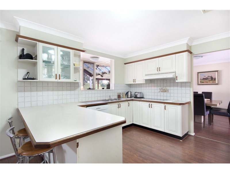 16 Riversdale Place, Glen Alpine NSW 2560