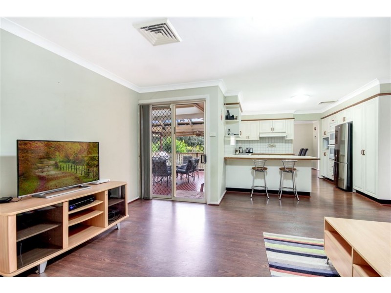 16 Riversdale Place, Glen Alpine NSW 2560