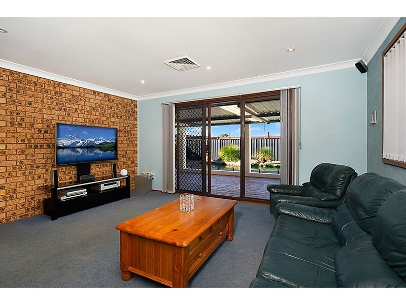 7 Neptune Street, Raby NSW 2566