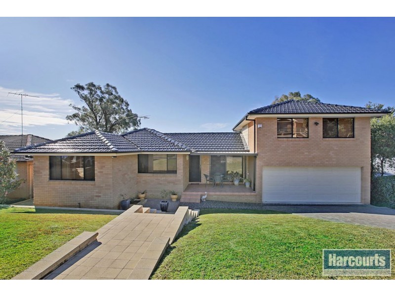 13 Ayres Crescent, Leumeah NSW 2560