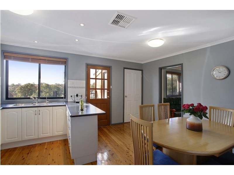 13 Ayres Crescent, Leumeah NSW 2560