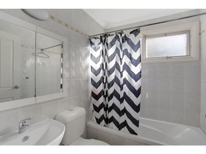 10 Timberlea Close, Bradbury NSW 2560