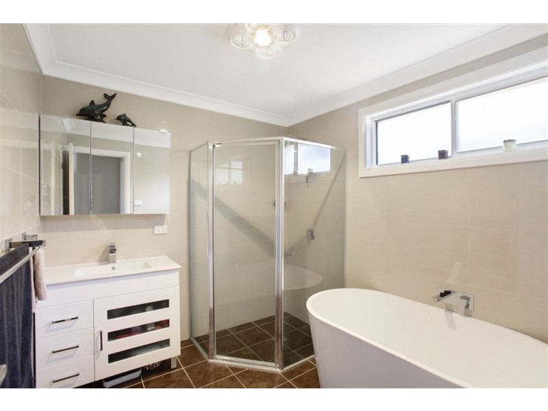 9 Nardango Road, Bradbury NSW 2560