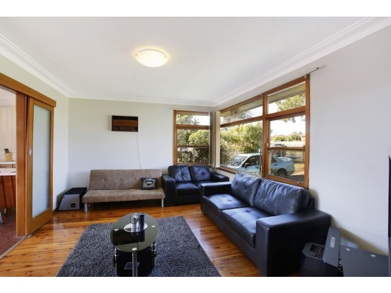 71 Waminda Avenue, Campbelltown NSW 2560