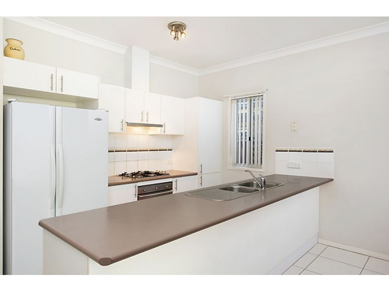 5 Carlton Road, Campbelltown NSW 2560