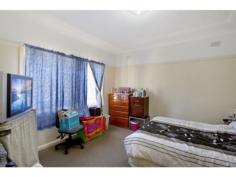 46 Surrey Street, Minto NSW 2566
