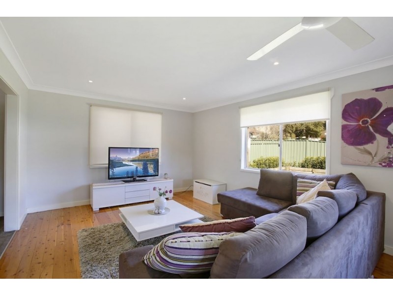 6 Templeton Road, Elderslie NSW 2570