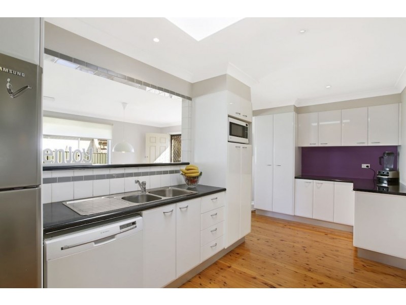 6 Templeton Road, Elderslie NSW 2570