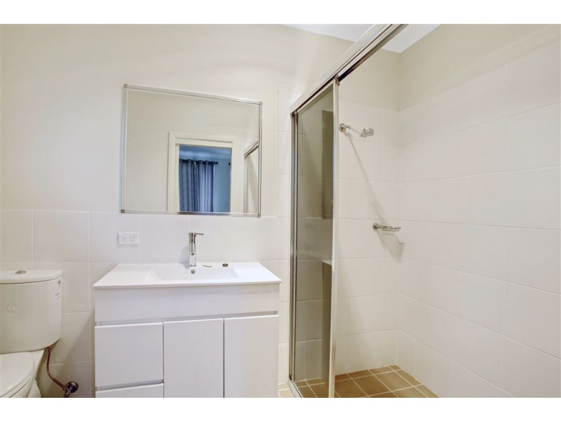 15 Vaucluse Place, Glen Alpine NSW 2560