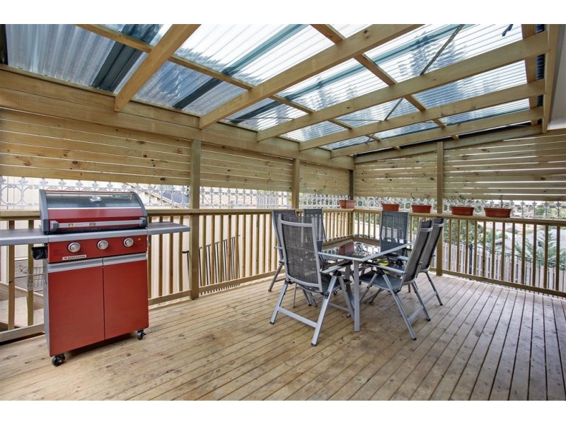 15 Vaucluse Place, Glen Alpine NSW 2560