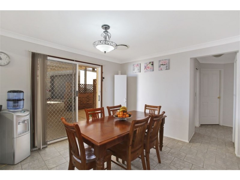 21 Clennam Avenue, Ambarvale NSW 2560