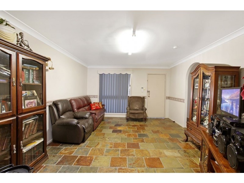 103 Potoroo Avenue, St Helens Park NSW 2560