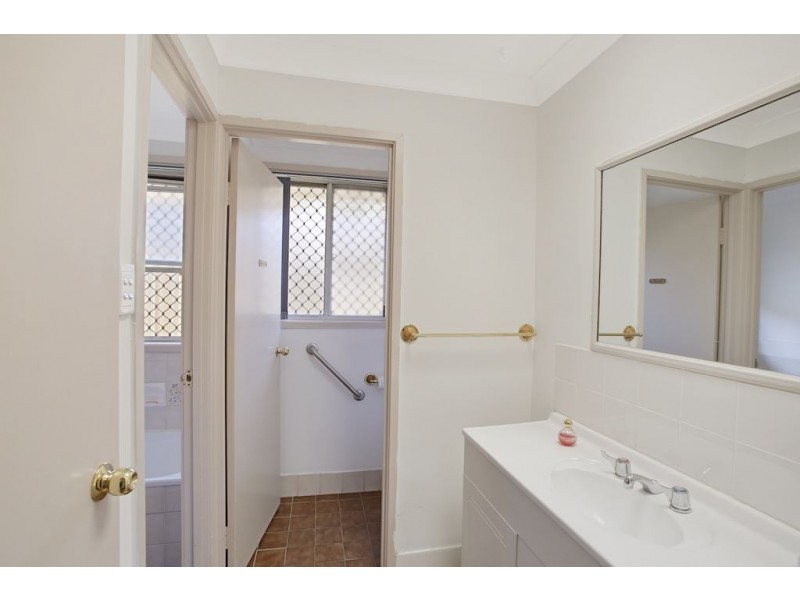 103 Potoroo Avenue, St Helens Park NSW 2560