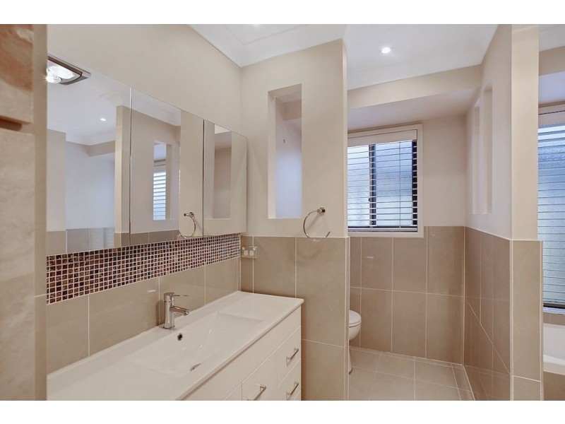 133 Spitfire Drive, Raby NSW 2566