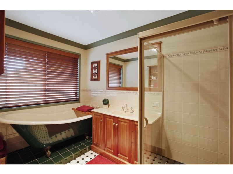 36 Corunna Avenue, Leumeah NSW 2560