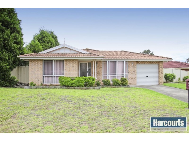 24 Withnell Crescent, St Helens Park NSW 2560