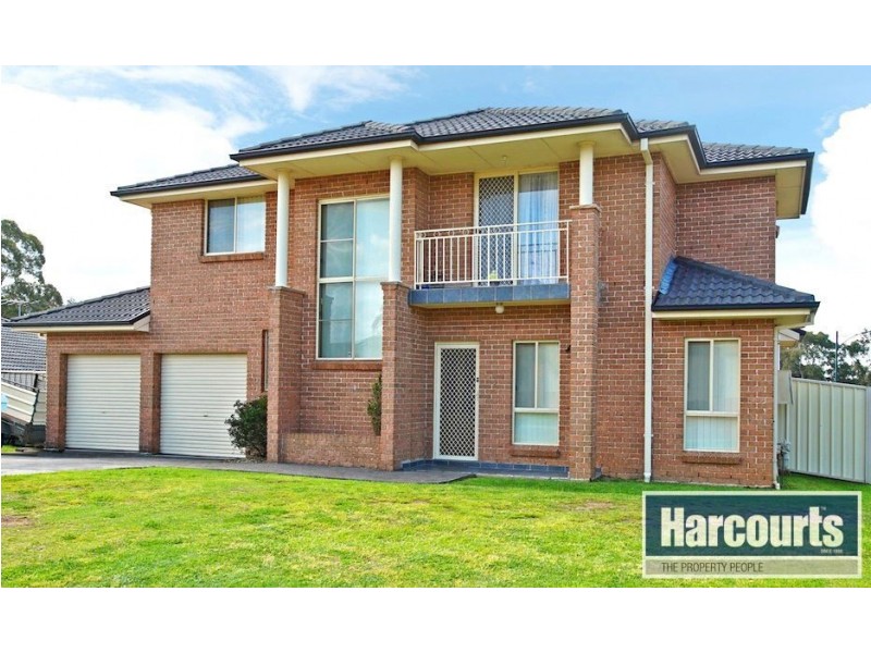 2 Gibbs Place, St Helens Park NSW 2560