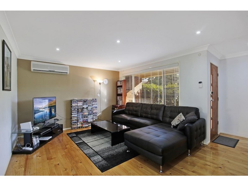 11 Trebbiano Place, Eschol Park NSW 2558