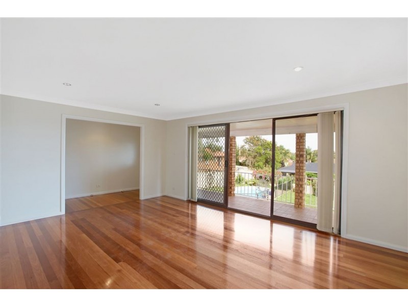 11 Burrinjuck Street, Leumeah NSW 2560