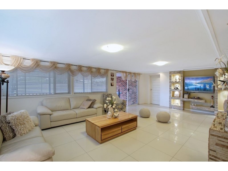 8 Cougar Place, Raby NSW 2566
