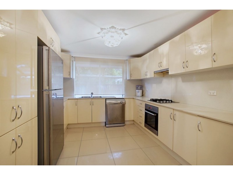 8 Cougar Place, Raby NSW 2566