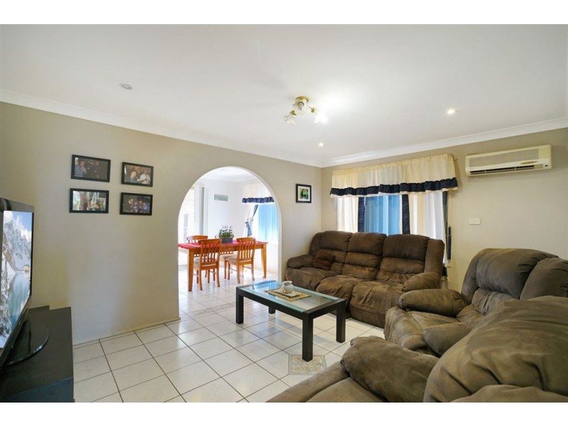 97 Townson Avenue, Minto NSW 2566