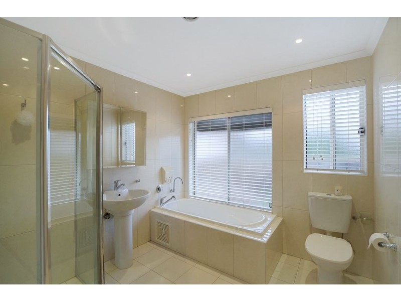 12 Mannix Court, Harrington Park NSW 2567