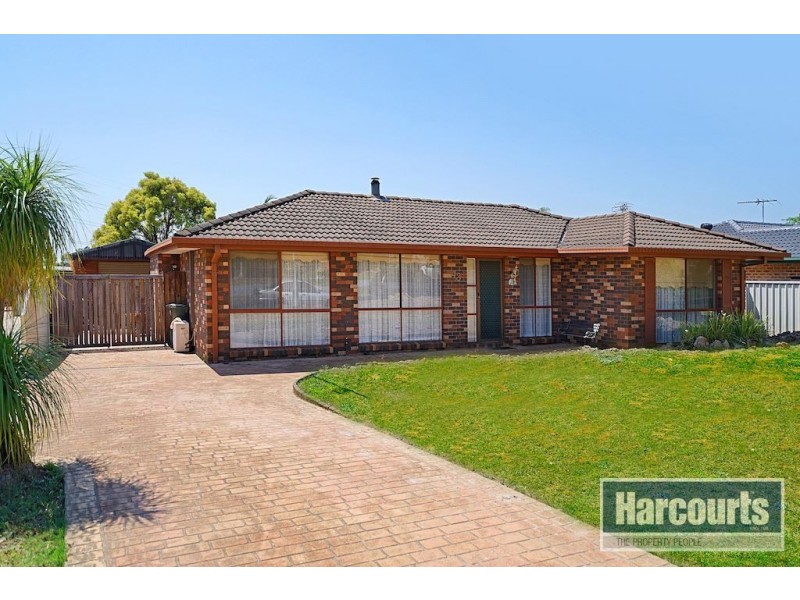 43 Boomerang Crescent, Raby NSW 2566