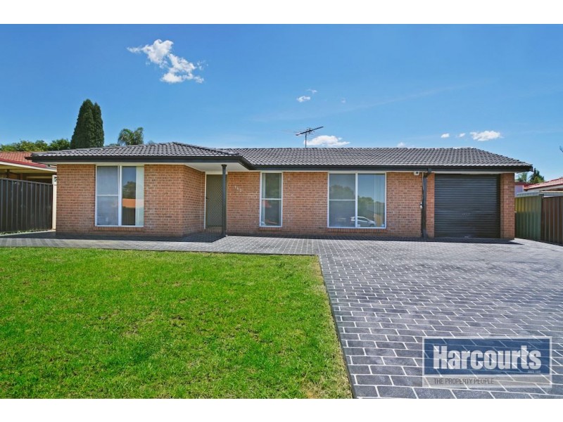 142 Spitfire Drive, Raby NSW 2566