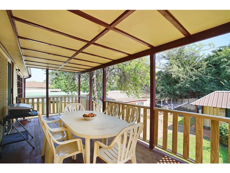 35 Middleton Road, Leumeah NSW 2560