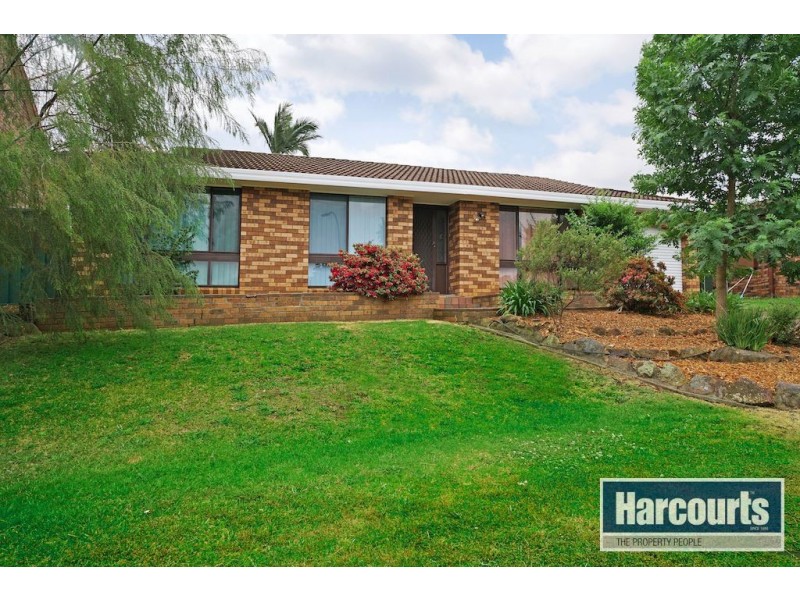 4 Turquoise Place, Eagle Vale NSW 2558