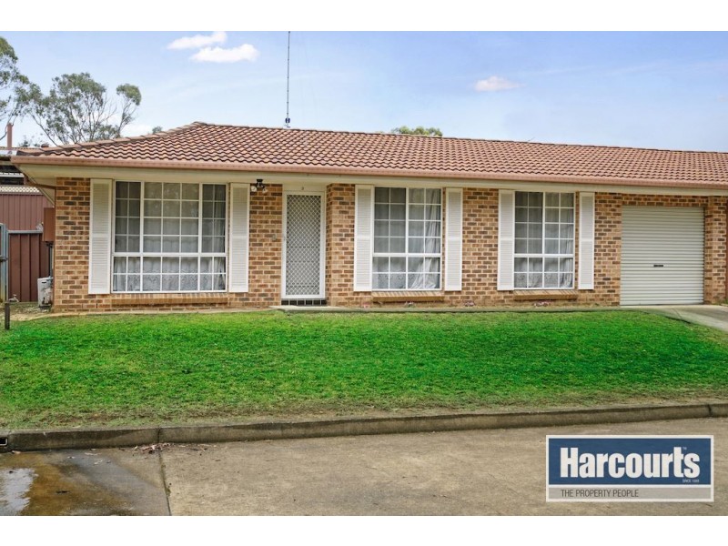 3/34 Westmoreland Road, Minto NSW 2566