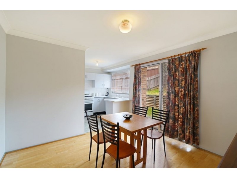 3/34 Westmoreland Road, Minto NSW 2566